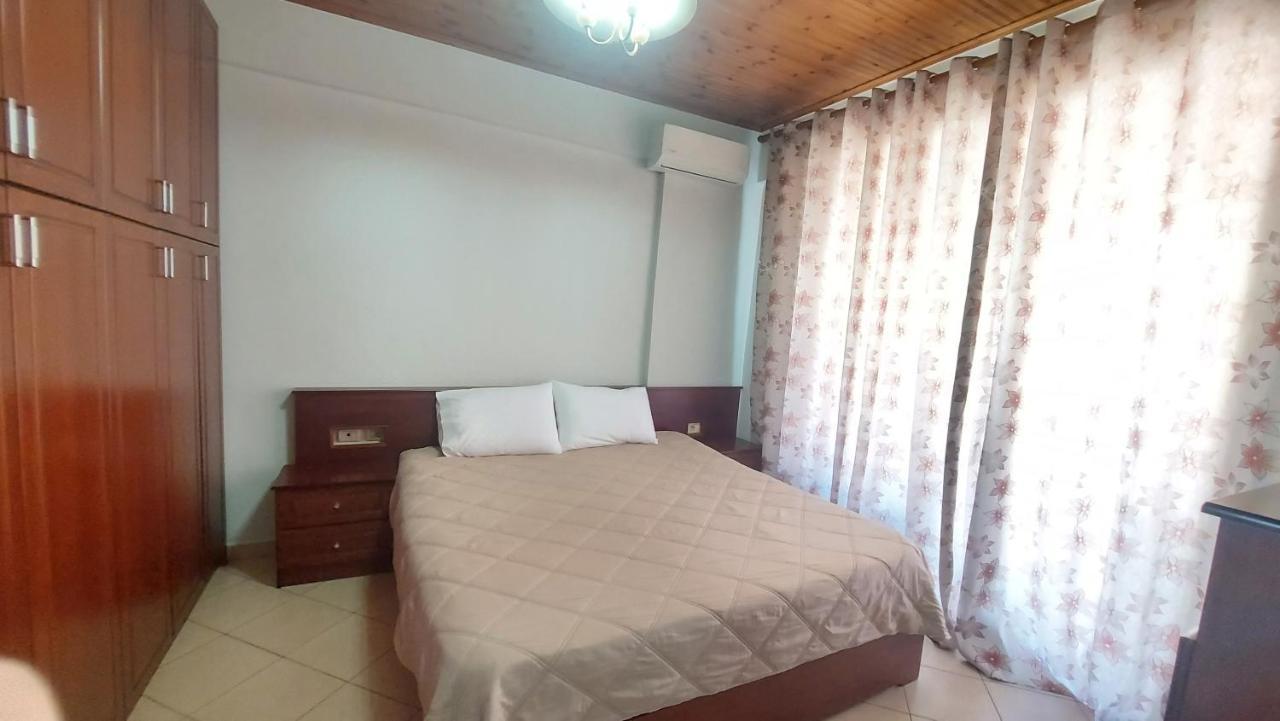 Sea View Apartment Saranda Eksteriør billede
